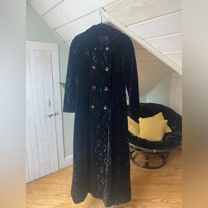 Vintage Count Romi Double Breasted Black Velvet Full Length Coat Size 10